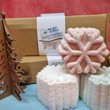 Load image into Gallery viewer, Festive Foamers - Foaming Body Wash - Christmas Pampering Selection