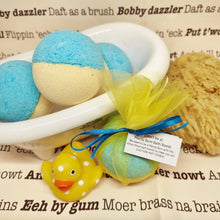 Load image into Gallery viewer, Yorkshire themed bath bomb - (Don't be a) Mardy Bum - Yorkshire gift ideas