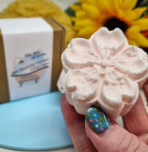 Load image into Gallery viewer, Best Blooming Teacher - Shower Flower - Foaming Body Wash - Thank You Teacher