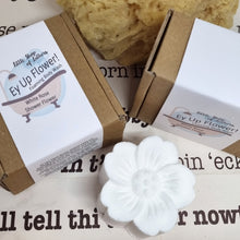 Load image into Gallery viewer, Ey Up Flower - Yorkshire themed Shower Flower - Foaming Body Wash - Yorkshire Token of Appreciation