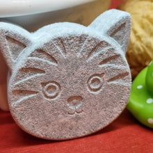 Load image into Gallery viewer, Feline Festive Bath Bomb - Cat shaped Bath Bomb - puns - cat lovers