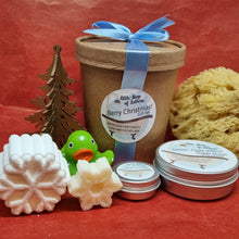 Load image into Gallery viewer, Berry Christmas! Gift Set - Festive Pampering Gift Set - Christmas Gift