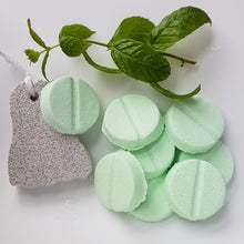 Load image into Gallery viewer, Twinkle Toes Aromatherapy Foot Soak