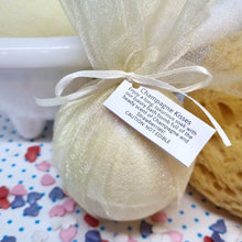 Load image into Gallery viewer, Champagne Kisses Bath Bomb - Luxury Bathing Range