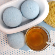 Load image into Gallery viewer, Matcha Mint Marvel Bath Bomb - Man Sized Bathing - Luxury Bathing Range