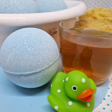 Load image into Gallery viewer, Matcha Mint Marvel Bath Bomb - Man Sized Bathing - Luxury Bathing Range