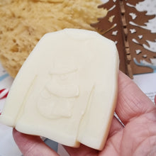 Load image into Gallery viewer, Walking in a Winter Wonderland - Festive Bath and Body Letterbox Gift Set - Christmas Gift