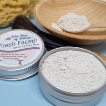 Load image into Gallery viewer, French Clay Face Mask - Balancing - Green Clay with Bergamot Oil - Pampering at-home Spa Treatment
