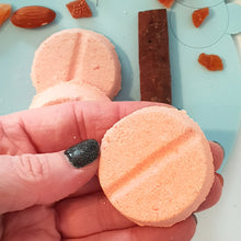 Load image into Gallery viewer, Cosy Toes Aromatherapy Foot Soak