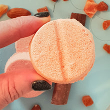 Load image into Gallery viewer, Cosy Toes Aromatherapy Foot Soak