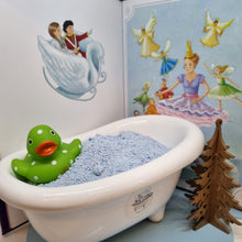 Load image into Gallery viewer, Sugar Plum Festive Fizzing Fairy Bath Dust - Christmas bath treat - Stocking Filler
