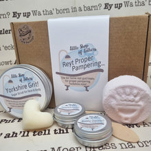 Load image into Gallery viewer, Reyt Proper Pampering - Yorkshire Pampering gift set - Yorkshire lovers
