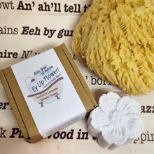 Load image into Gallery viewer, Ey Up Flower - Yorkshire themed Shower Flower - Foaming Body Wash - Yorkshire Token of Appreciation
