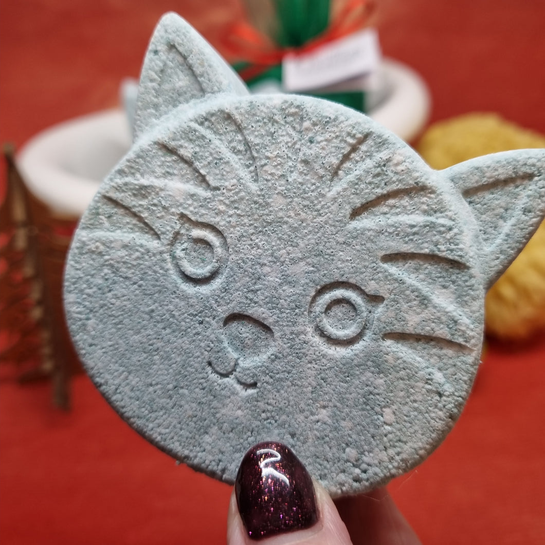 Feline Festive Bath Bomb - Cat shaped Bath Bomb - puns - cat lovers