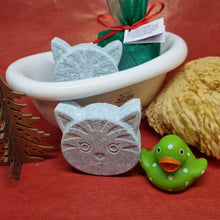 Load image into Gallery viewer, Feline Festive Bath Bomb - Cat shaped Bath Bomb - puns - cat lovers
