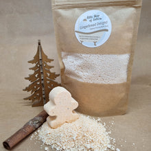 Load image into Gallery viewer, Gingerbread Delight Fizzing Bath Dust - Christmas/Winter bath treat - Stocking Filler
