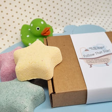 Load image into Gallery viewer, Follow That Star - Festive Bath Bomb Letterbox Gift Set - Christmas Stocking Filler
