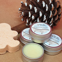 Load image into Gallery viewer, Gingerbread Men Mini Bath Bombs - Festive bath treat - Christmas Stocking Filler
